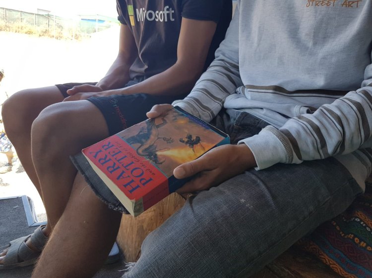 adults teenagers book harry potter  (1).jpg